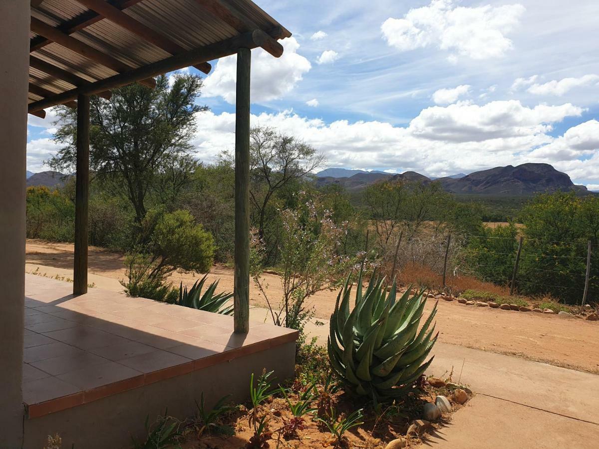 Thabile Lodge Оудсхорн Екстериор снимка
