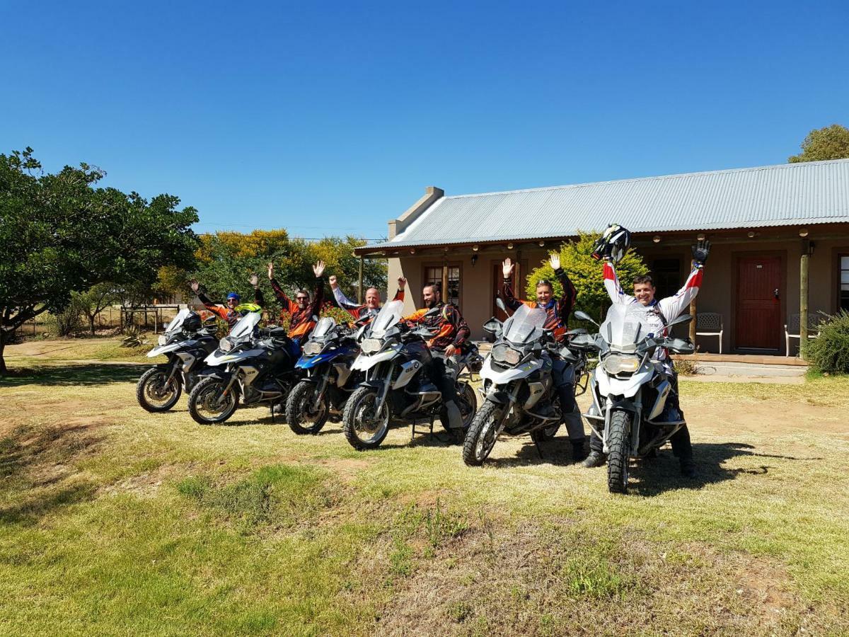 Thabile Lodge Оудсхорн Екстериор снимка